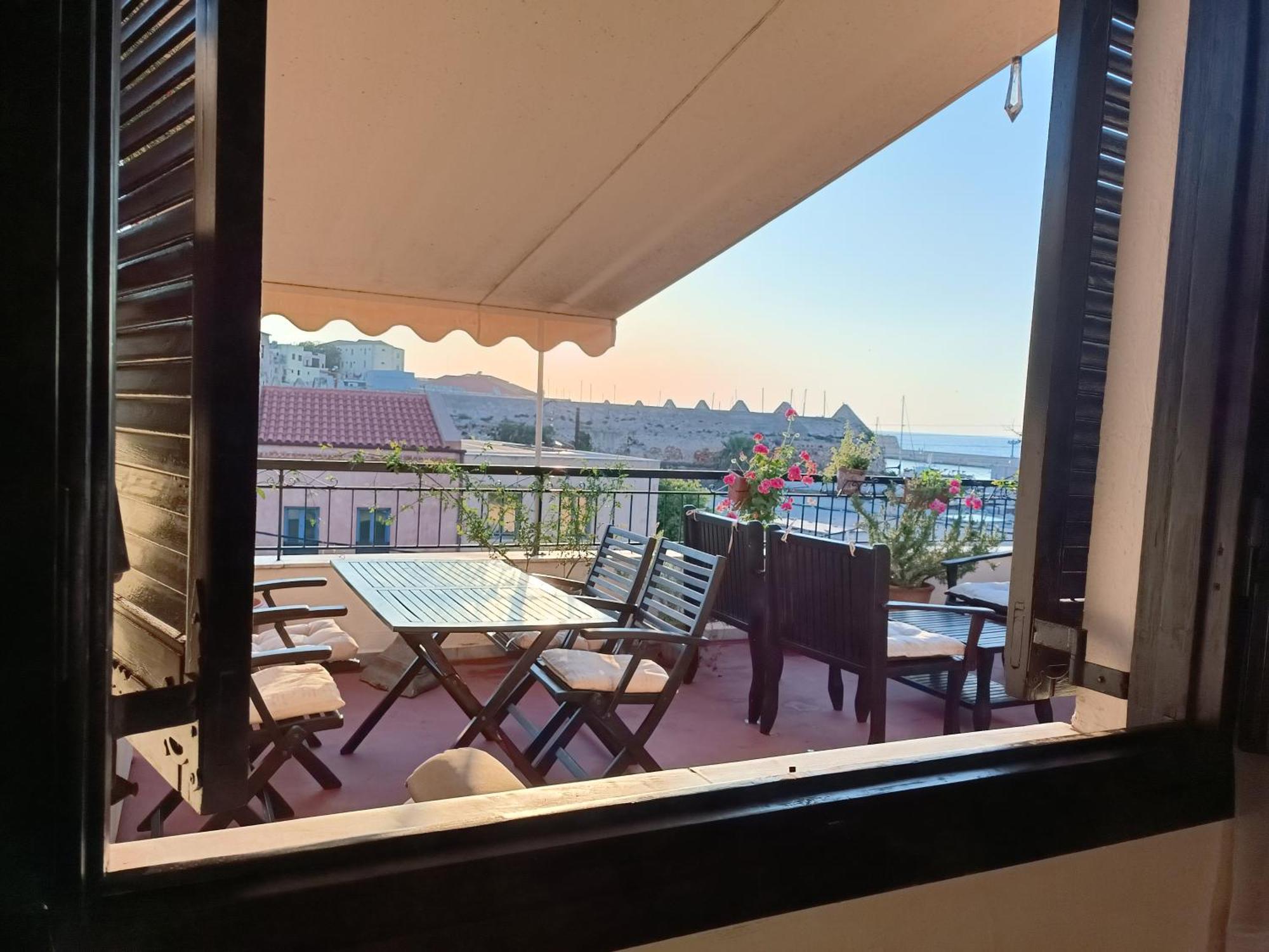 Rayon De Soleil Apartman Hriszí Aktí Haniá Kültér fotó