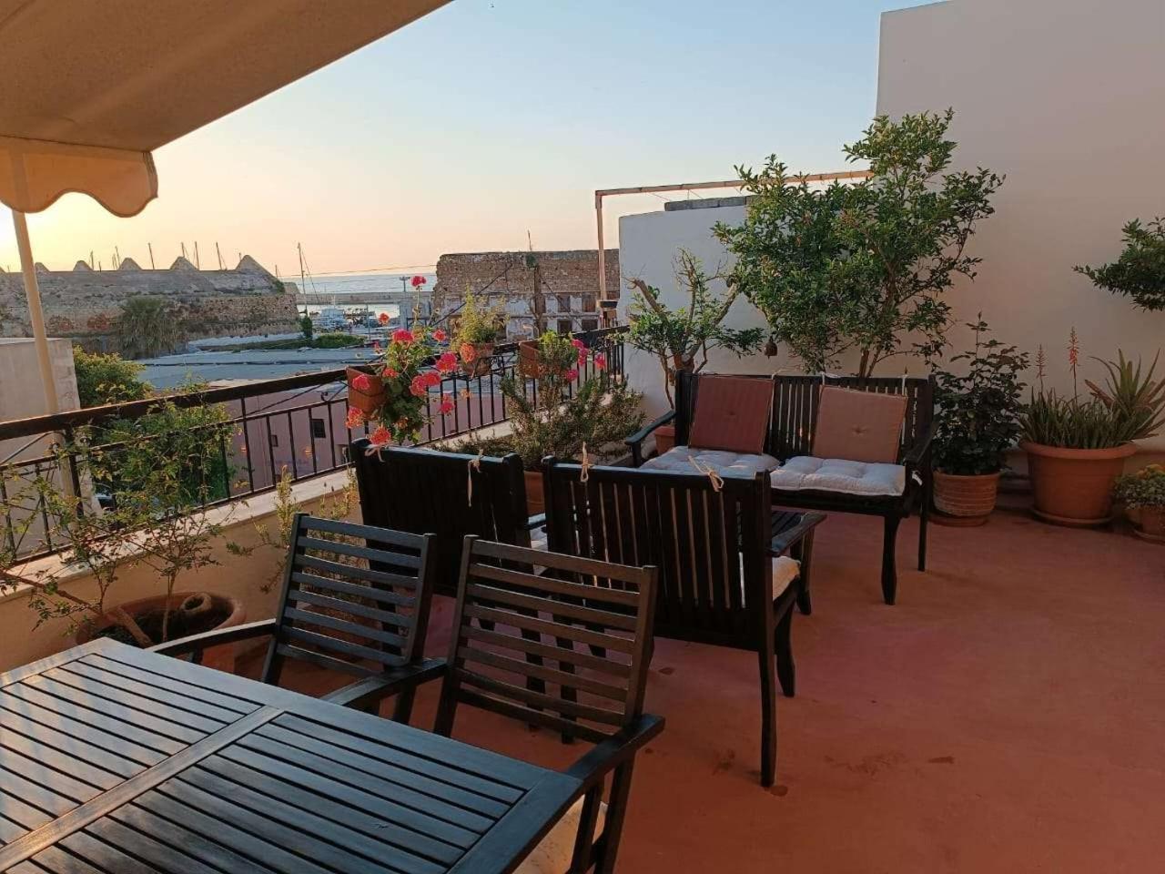 Rayon De Soleil Apartman Hriszí Aktí Haniá Kültér fotó
